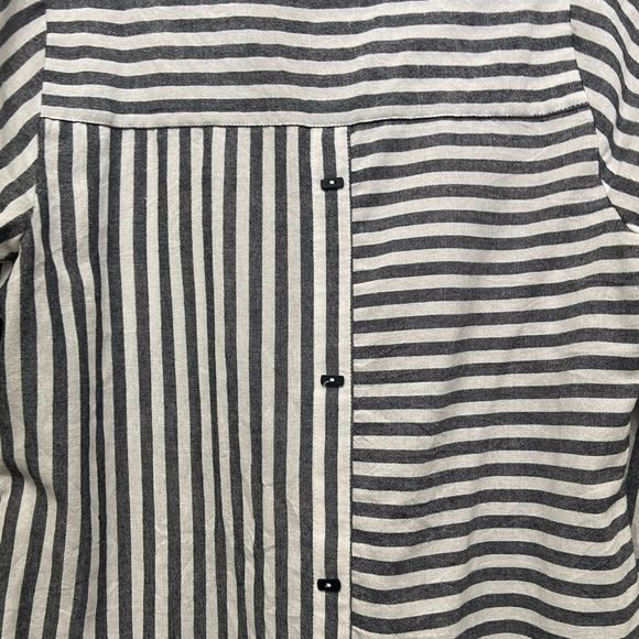 Striped gray and White Women's cotton tunic Top - Picture 8 of 9